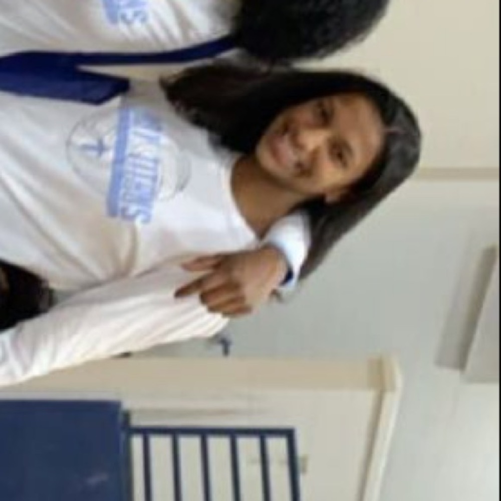 Meet your Posher, Srila